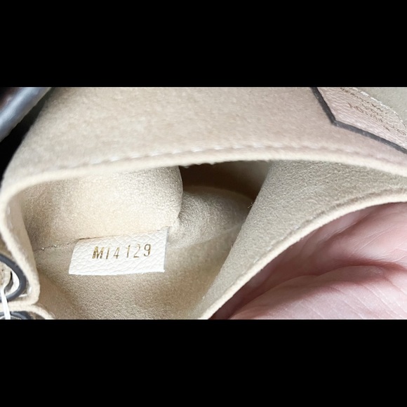 Louis Vuitton Monogram Vaugirard Creme Shoulder Strap Crossbody Bag - Picture 12 of 15
